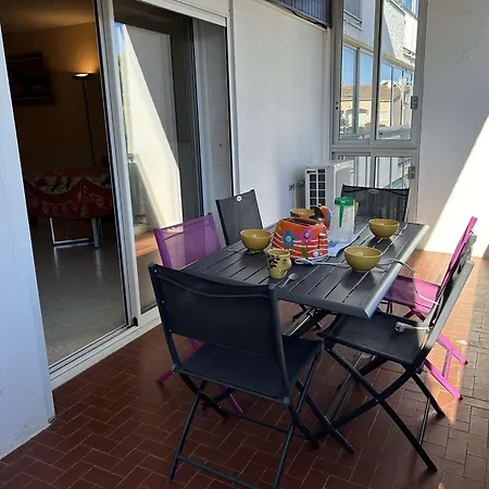 Familial Proche Avec Parking, Climatisation Et Balcons - 6 Couchages - Fr-1-250-70 Appartement *