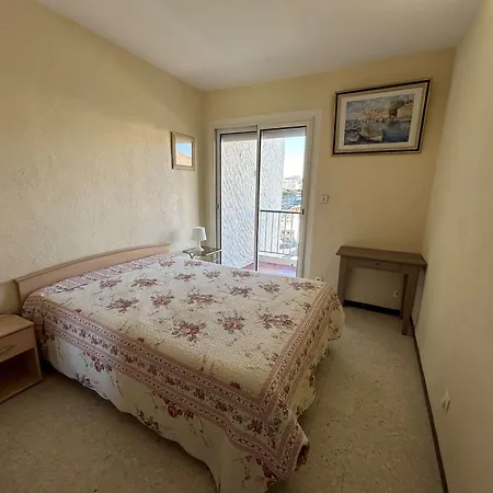 Appartement Familial Proche Avec Parking, Climatisation Et Balcons - 6 Couchages - Fr-1-250-70 Le Grau-du-Roi