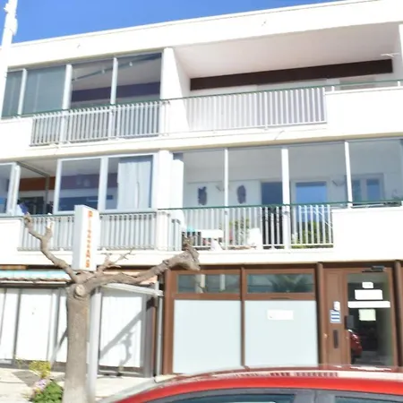 Familial Proche Avec Parking, Climatisation Et Balcons - 6 Couchages - Fr-1-250-70 Appartement Le Grau-du-Roi