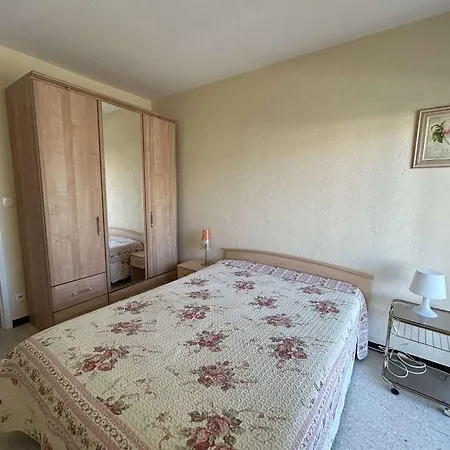 Familial Proche Avec Parking, Climatisation Et Balcons - 6 Couchages - Fr-1-250-70 Appartement