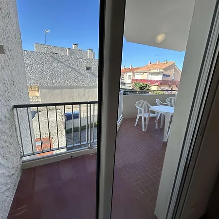 Appartement Familial Proche Avec Parking, Climatisation Et Balcons - 6 Couchages - Fr-1-250-70 *